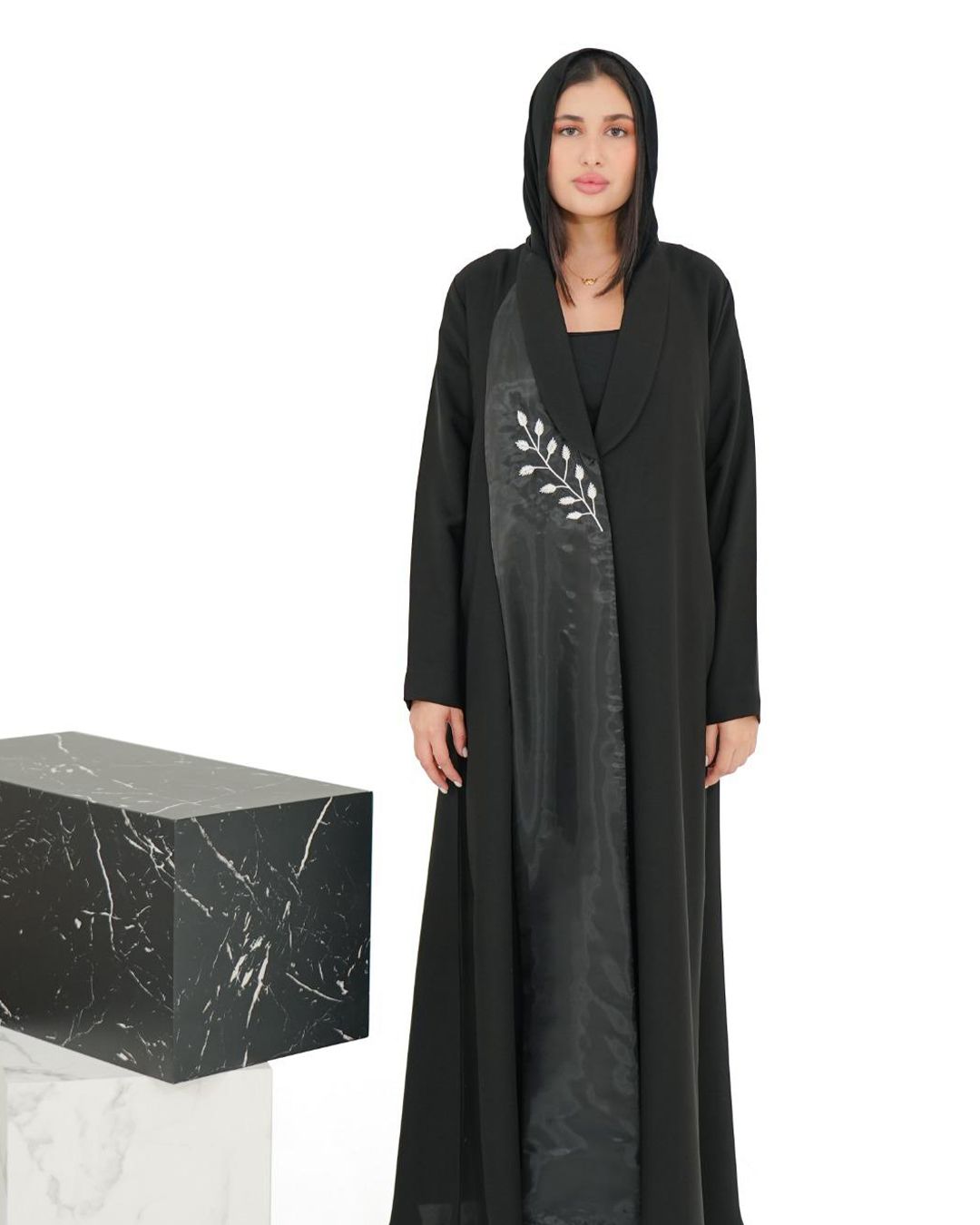 Organza Signature Cut